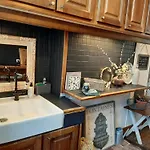 Apartament Parking Prive -le Valentin -coeur Historique -la Clef De