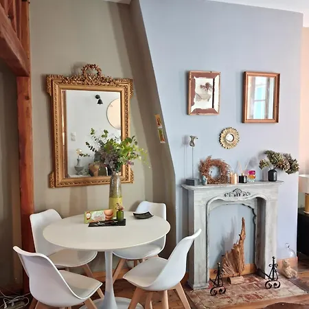 Parking Prive -le Valentin -coeur Historique -la Clef De דירה *