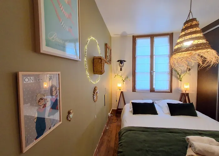 Parking Prive -le Valentin -coeur Historique -la Clef De * הונפלר