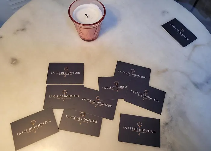 Parking Prive -le Valentin -coeur Historique -la Clef De * 翁弗勒尔